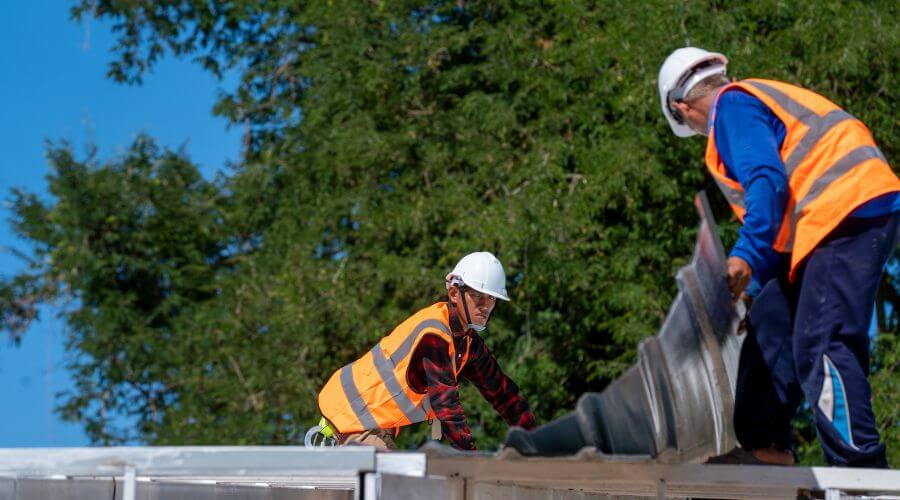Expert top industrial roofings services in Crumrod, AR